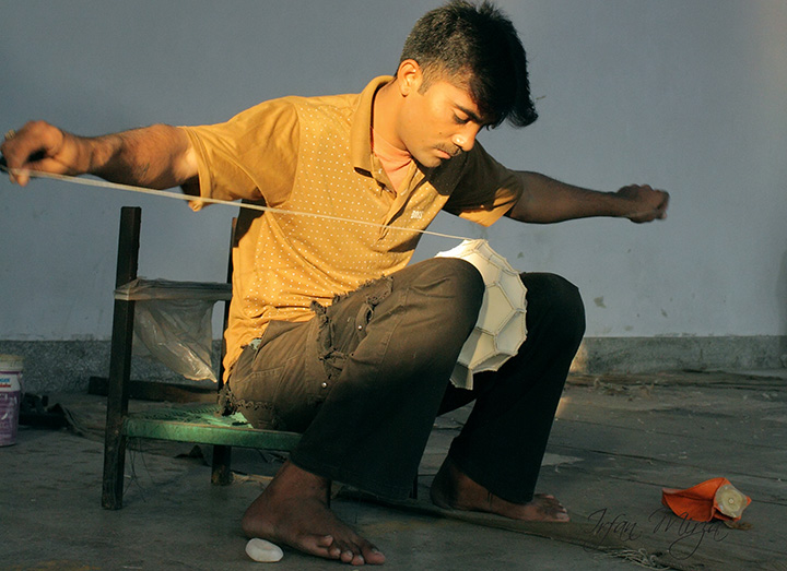 欧洲杯荷英半决赛明日开战,今天欧洲杯足球赛程表