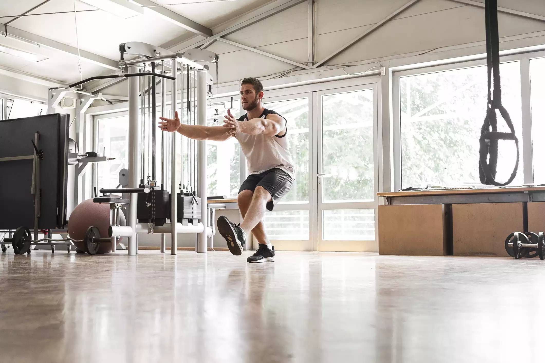 弹跳力属于身体素质吗,弹跳力靠的是腿的爆发力吗