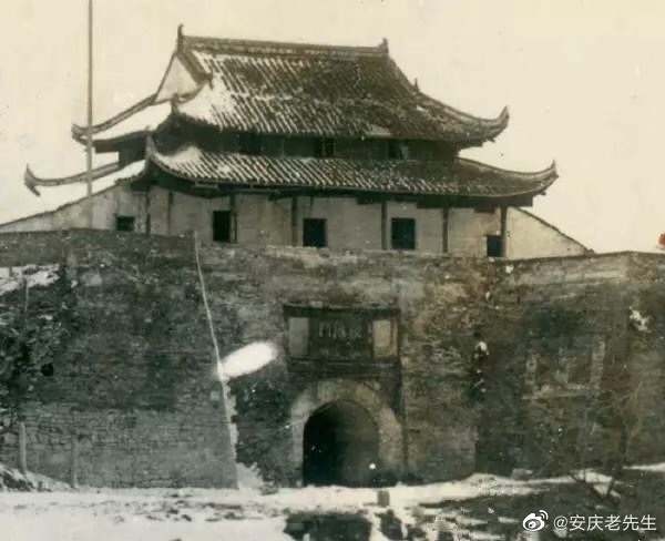 武威邑人、中国余姓始祖余阙《拟古（二首）》