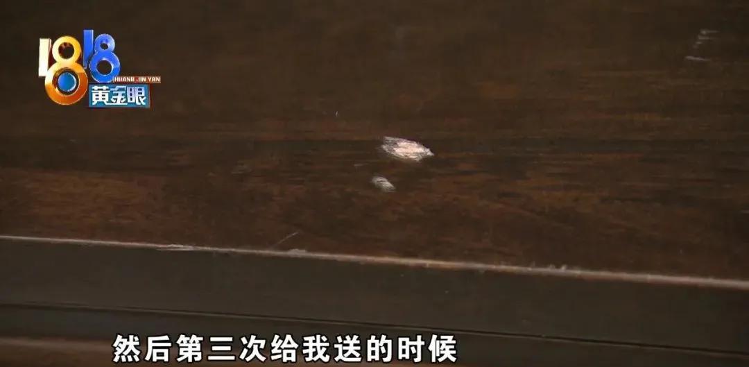 指甲轻轻一按发白正常吗,实木家具用指甲一刮就掉漆