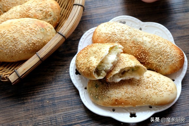 做出来的烧饼想要酥脆怎么和面,烧饼也能自己做和面有讲究