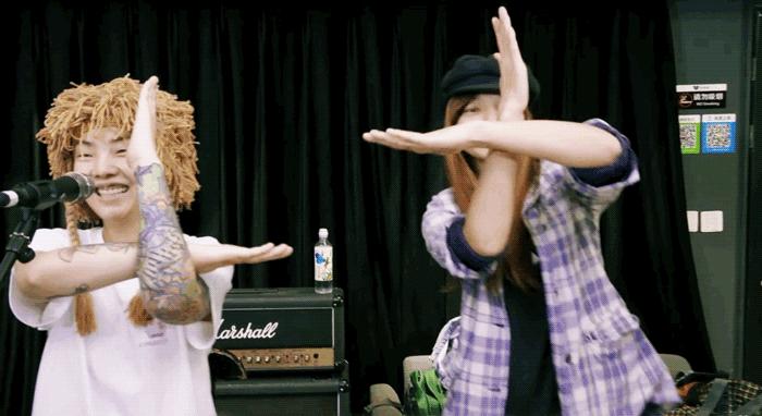 第一文青夫妻40岁了：结婚生子就是最浪漫的事