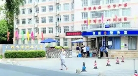 南宁10大贵族小学学费,南宁民大高中学费
