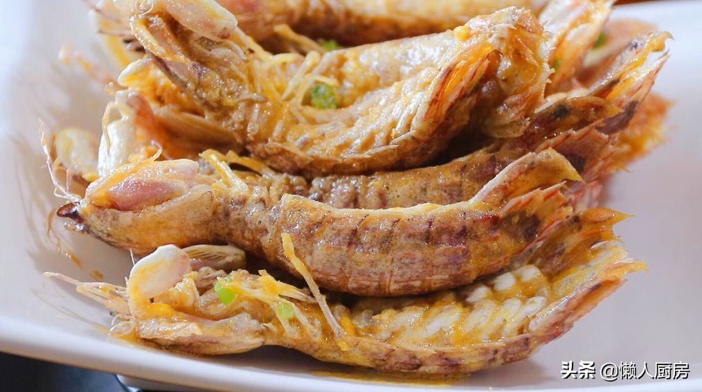 如何挑肉质肥美的皮皮虾,又到了吃皮皮虾的季节