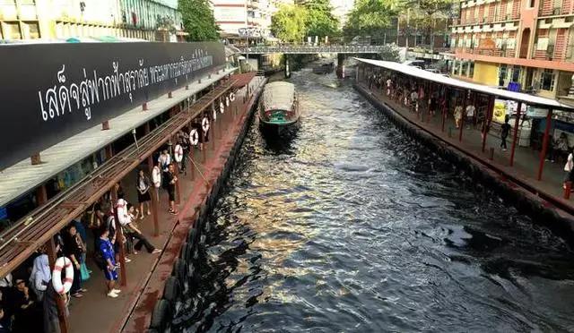 曼谷唐人街繁华,曼谷唐人街在辉煌区吗