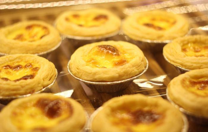 港式和葡式蛋挞皮哪种好,港式蛋挞和酥皮蛋挞的区别