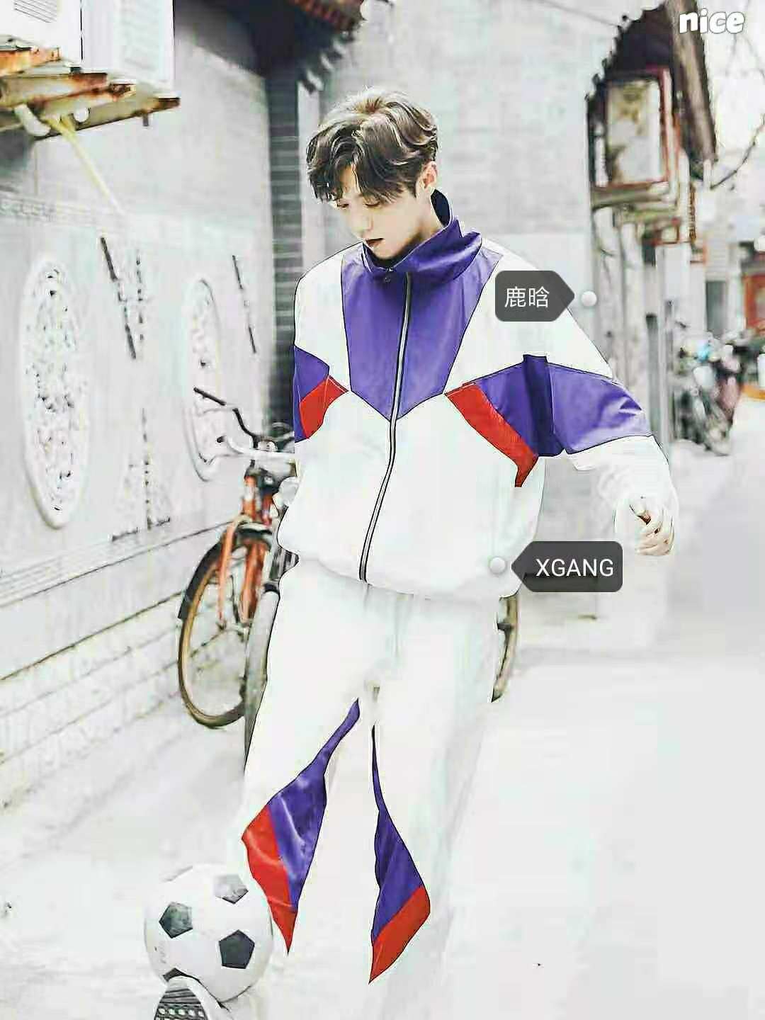 鹿晗谈公布恋情，现身北京胡同准备神秘节目