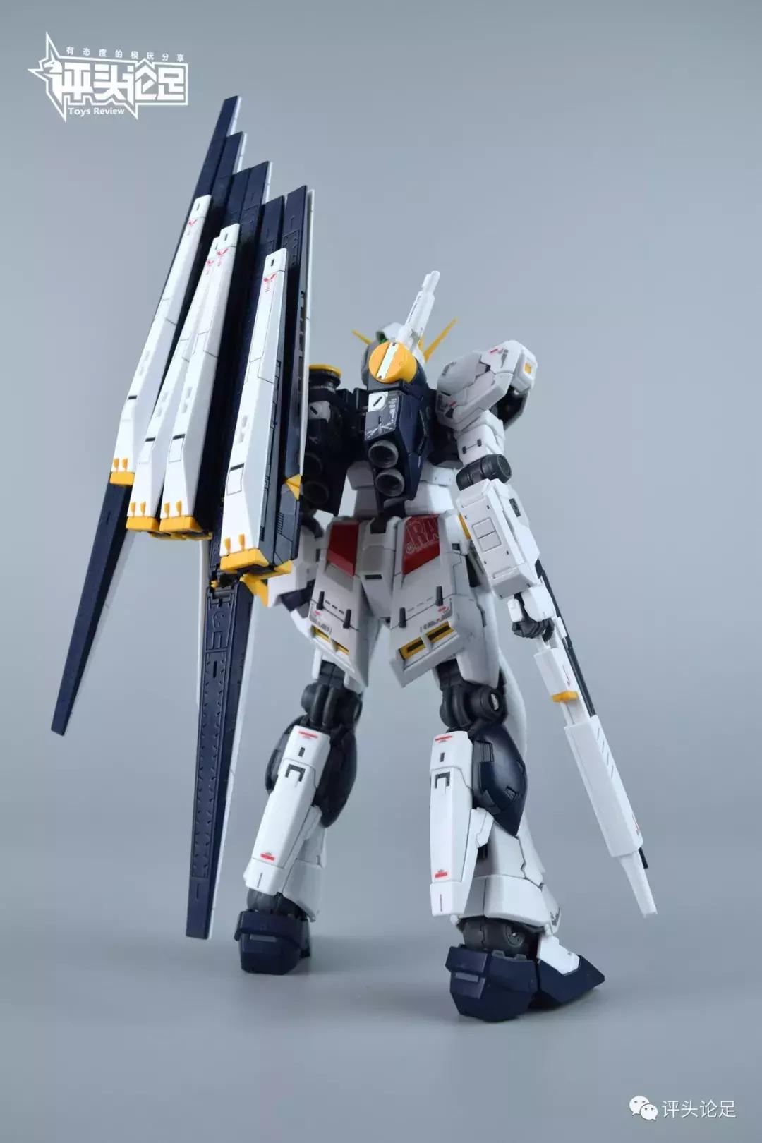 万代rg独角兽高达爆甲拼装教程,rg强袭高达空中战形态拼装过程
