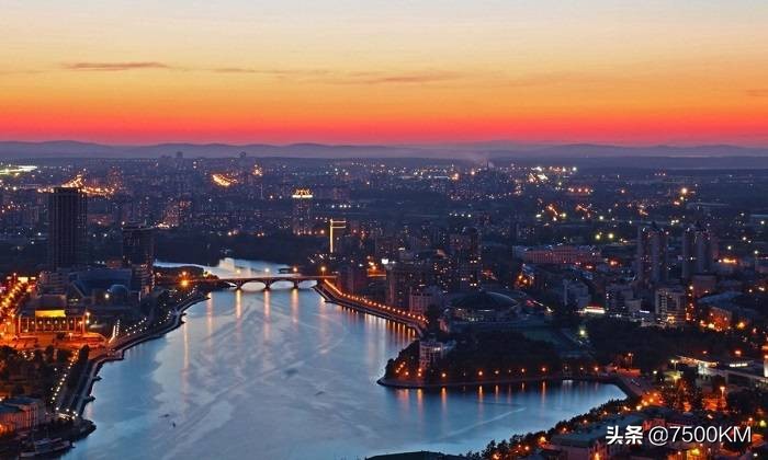 世界上最顶级豪华火车票,世界上票价最高的火车