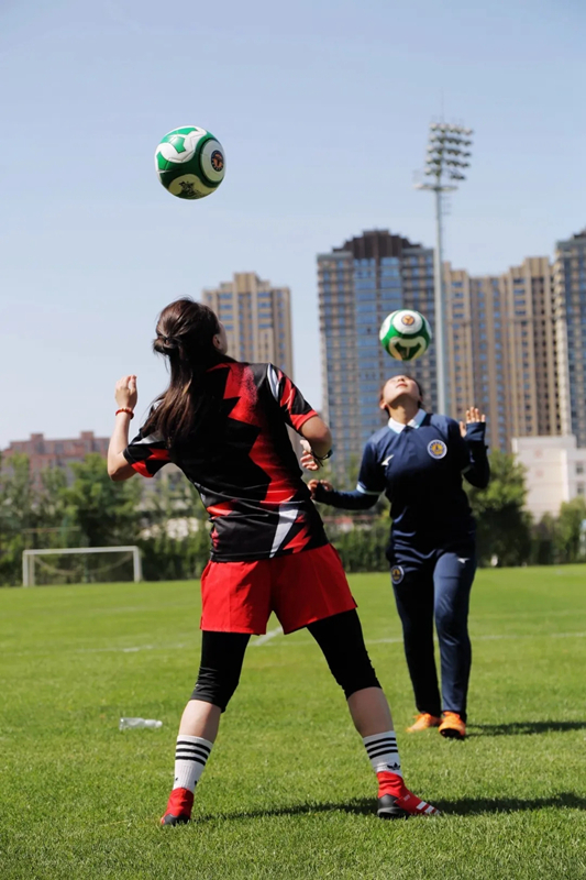 全民健身云行动,如何快速运动颠球