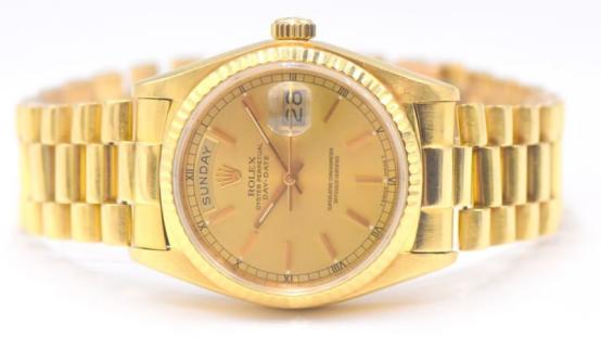 华人男子花16万在美国买到假货劳力士！想退货还遭种族歧视被拒绝