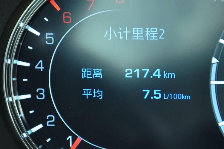 凯迪拉克ct6试驾19款视频麋鹿测试,2022款凯迪拉克ct6试驾视频