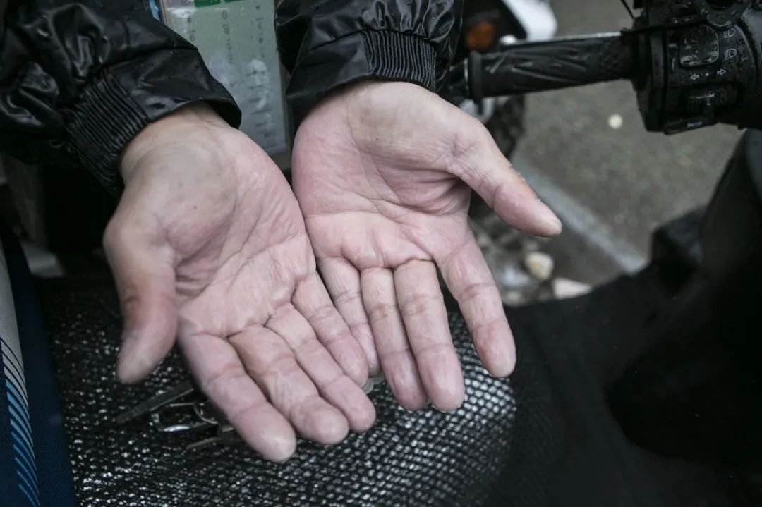 如何破解外卖骑手困局,如何解决外卖骑手的困局