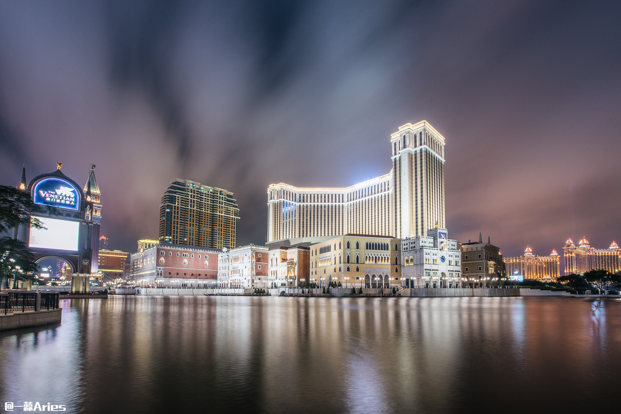 巴黎不远，到澳门巴黎人来一场罗曼蒂克之旅