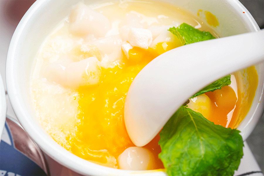 重庆串界一姐来昆明，5种口味掌中宝一次200串