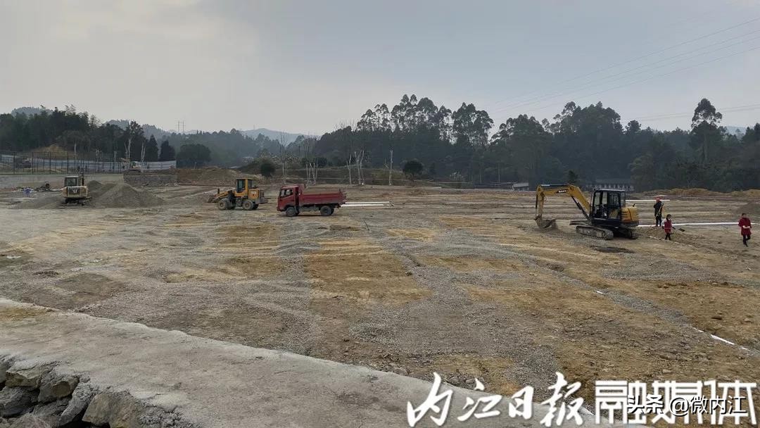 内江投资180亿,内江连界足球训练基地6号场地