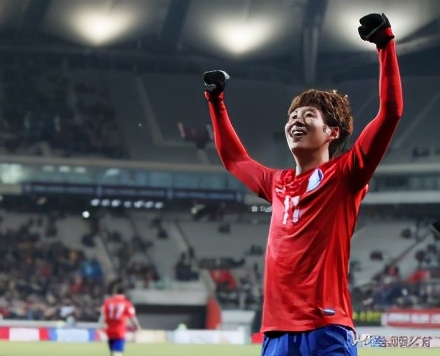 亚洲之光孙兴慜：从韩国普通少年到闪耀世界的足球巨星打怪升级路