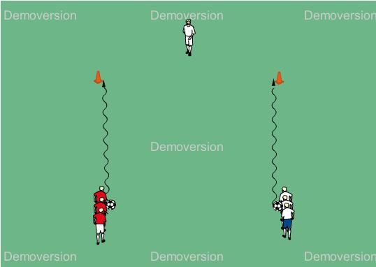8人制青少年足球运球训练方法,青少年足球运球提高训练
