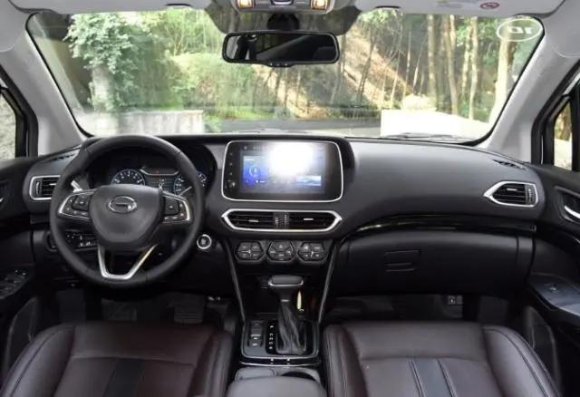 吉利口碑最好三款车是哪一款,国产车10万内性价比最高的车吉利