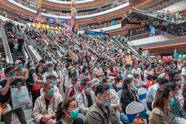 五一期间购物中心,五一消费实体回暖