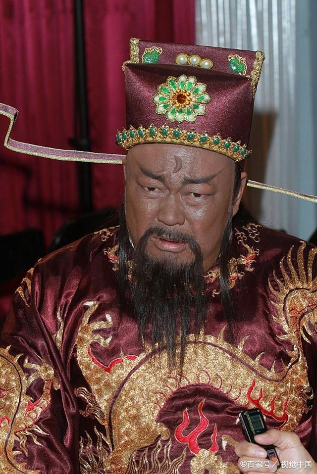 “黑脸”包拯是昆仑奴——黑人的后代吗，包拯“黑脸”溯源