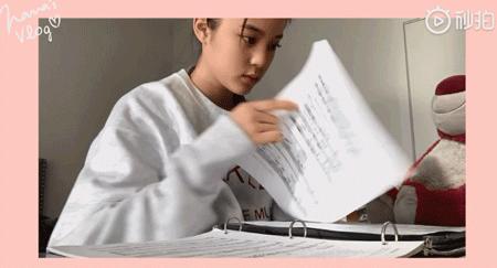 欧阳娜娜从小就享受着荣华富贵,欧阳娜娜最新惊艳亮相