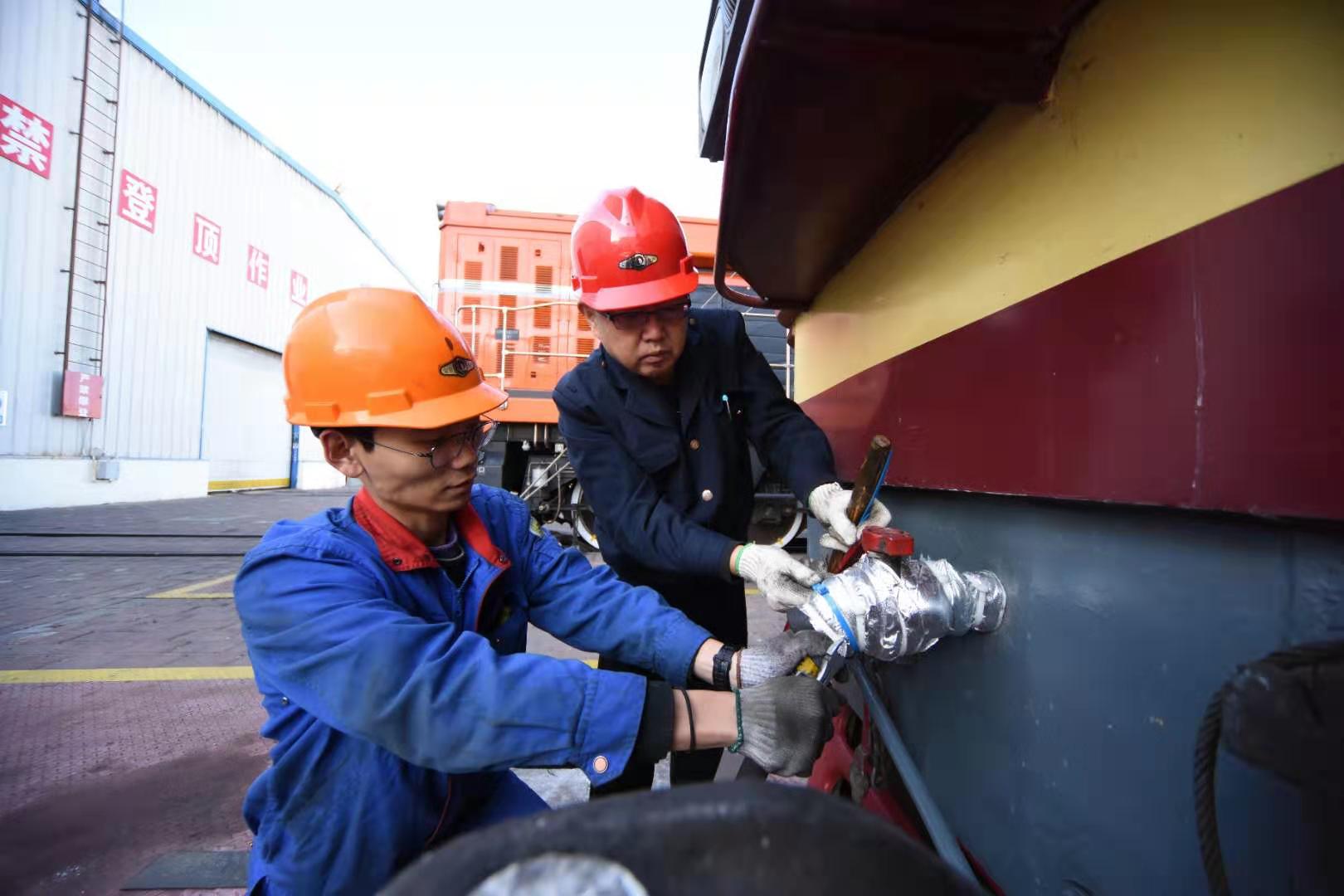 火车头冬天冷不,火车头为啥这么冷