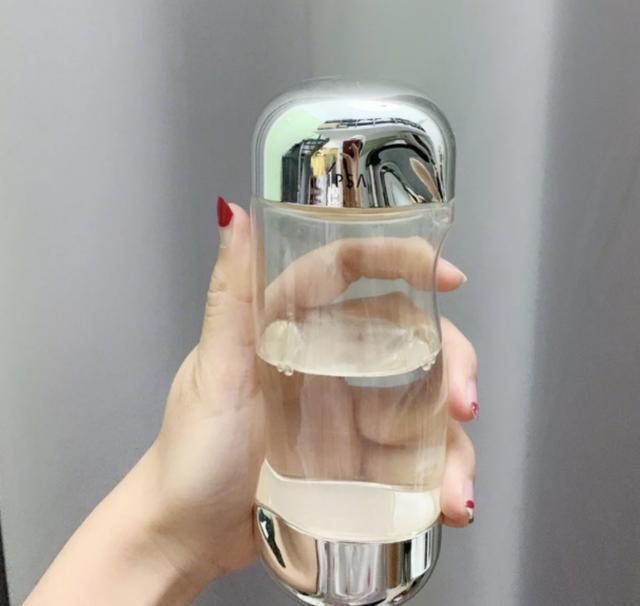 补水保湿护肤品推荐清透爽肤水,补水美白爽肤水推荐