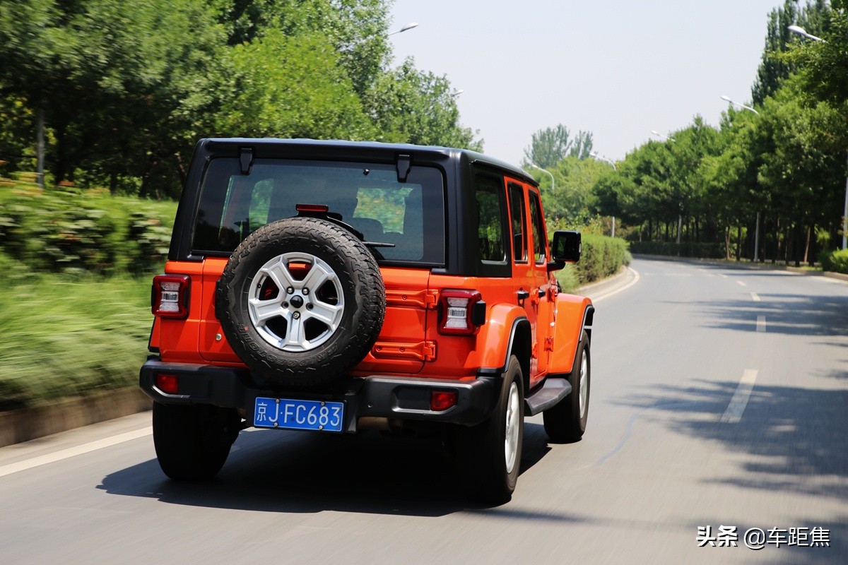 牧马人沉浸式体验白色内饰,体验牧马人卢比肯