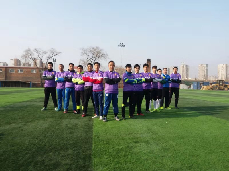 足球球员渣男,足坛趣谈