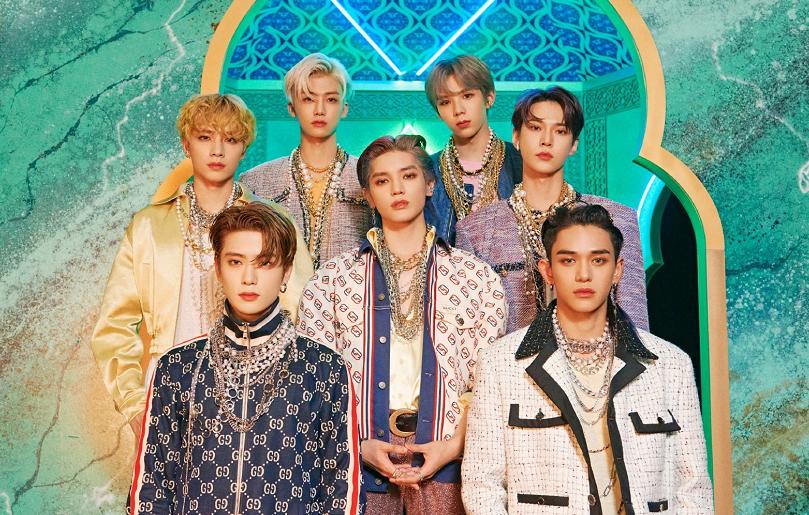 董思成中戏校服韩网,董思成中戏上课