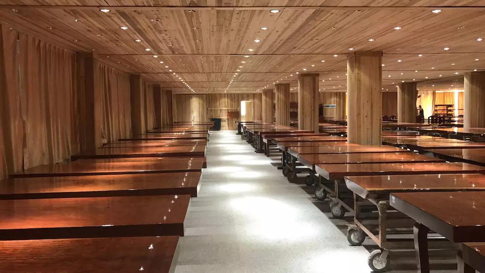 暗访河北天价大板生产基地，原木全是非洲烂木，富豪还抢着来买