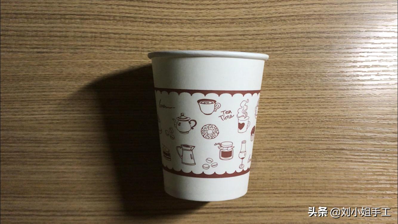 纸杯投影仪自制玩具玩法,纸杯投影玩具怎么制作教程