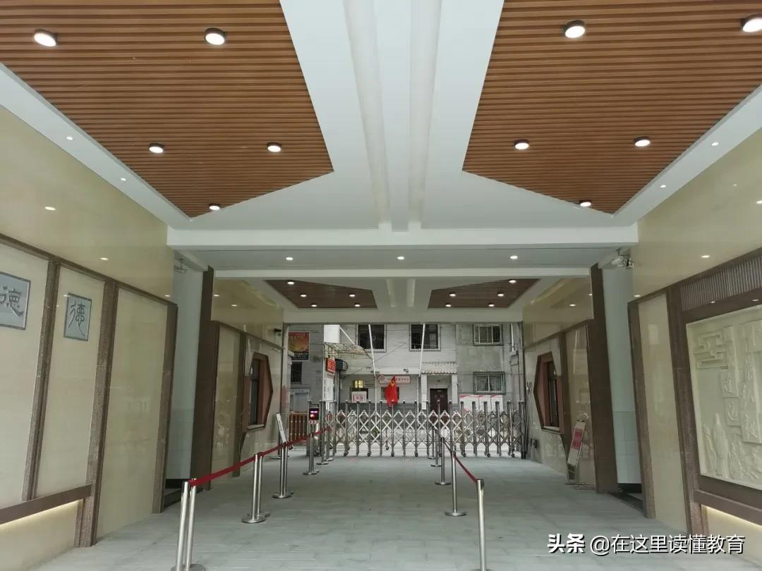 西安西光中学汇文校区：西安市公办初中质量提升重点项目学校之一