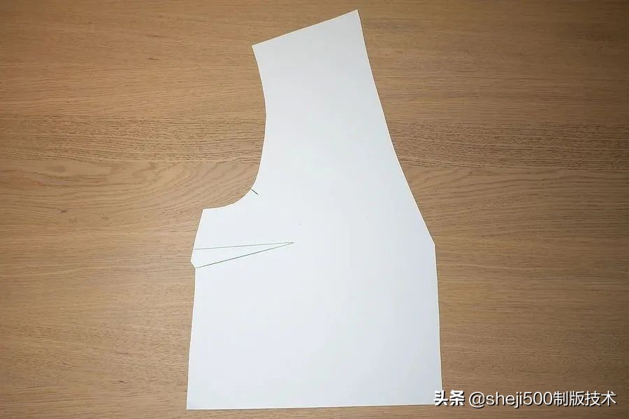 v领雪纺连衣裙领口大了怎么办,雪纺连衣裙领口大了怎么改小窍门