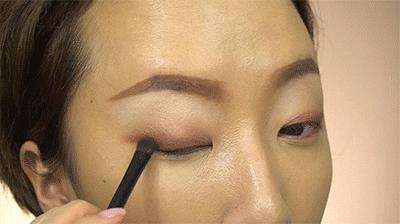 单眼皮狐狸眼妆画法日常,单眼皮大眼妆的画法步骤