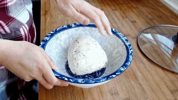 茴香小油条的做法火了，只需简单3步，新手也能一次成功