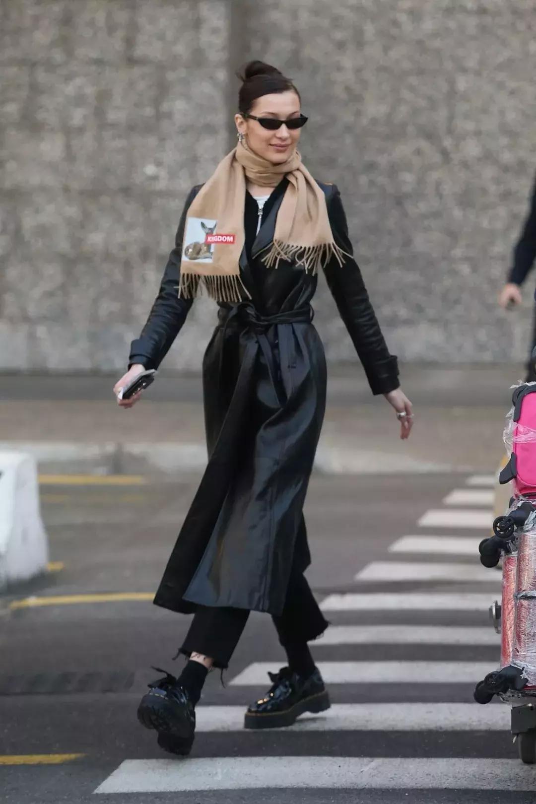 冬季爆款洋气羊绒围巾,这款新潮羊绒围巾温暖又漂亮