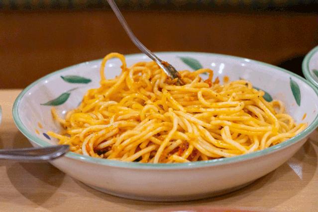 吃过萨莉亚的人，一半都给了“差评”