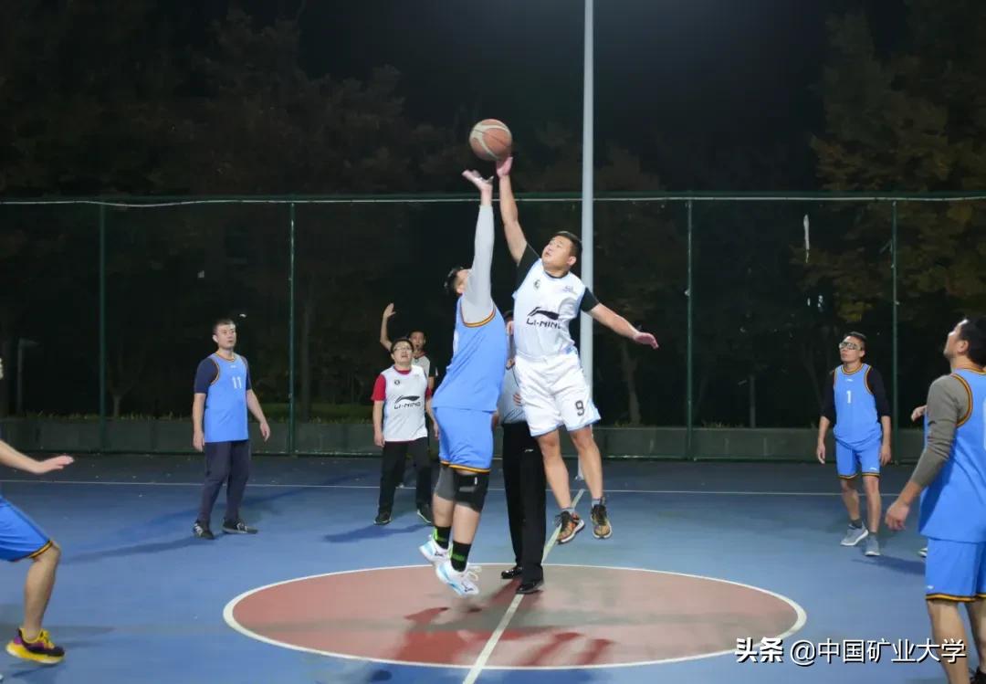 鍥戒箳姣旇禌瓒呯噧鐬棿,姣旇禌瓒呯噧鏃跺埢