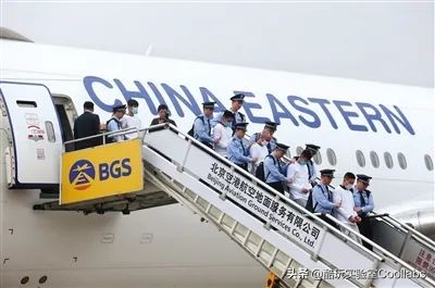 反诈民警老陈为什么被网暴,反诈警官老陈为啥被网暴