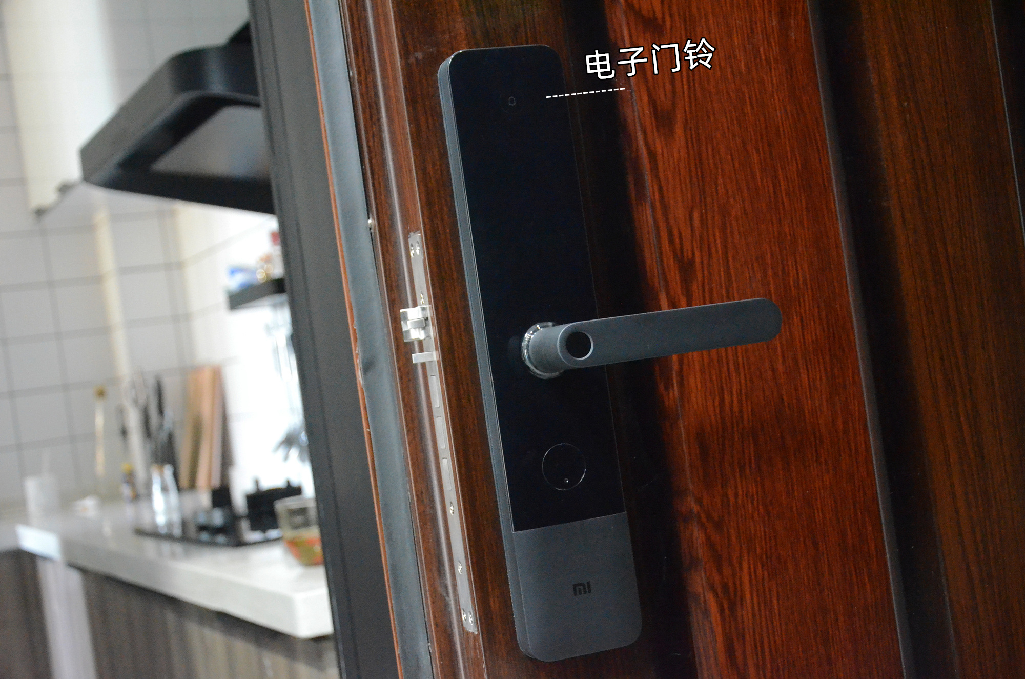首发899元！小米新品评测：高配低价，年轻人的第一款智能门锁？