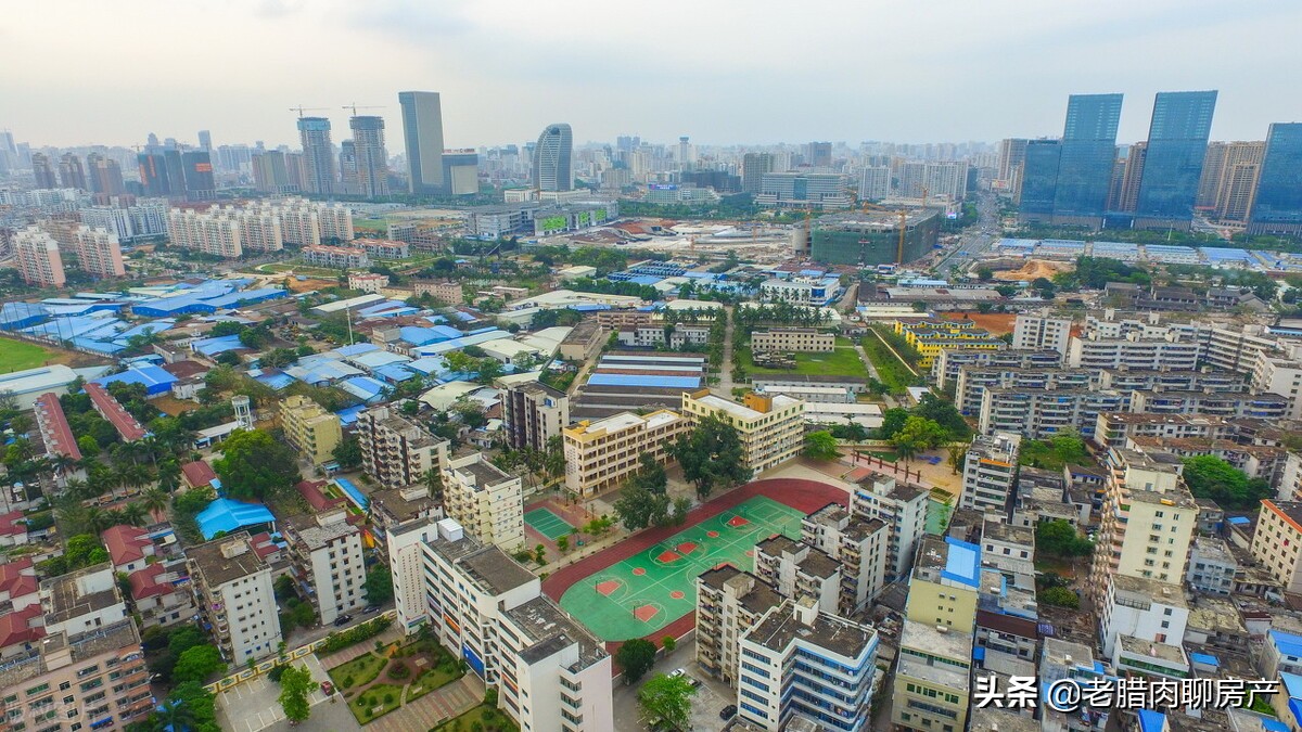 顶楼安装电梯有什么利弊,旧房装电梯对顶楼的影响