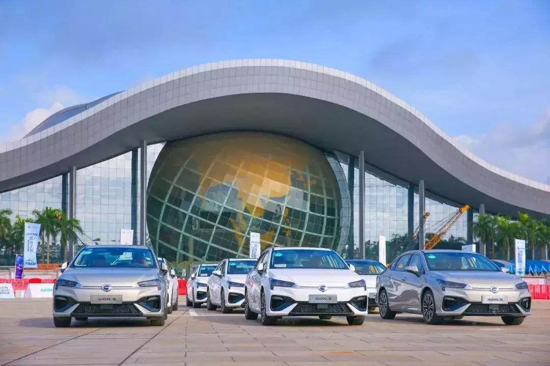 广汽埃安aions机械钥匙怎么使用,广汽埃安aions钥匙怎样换电池