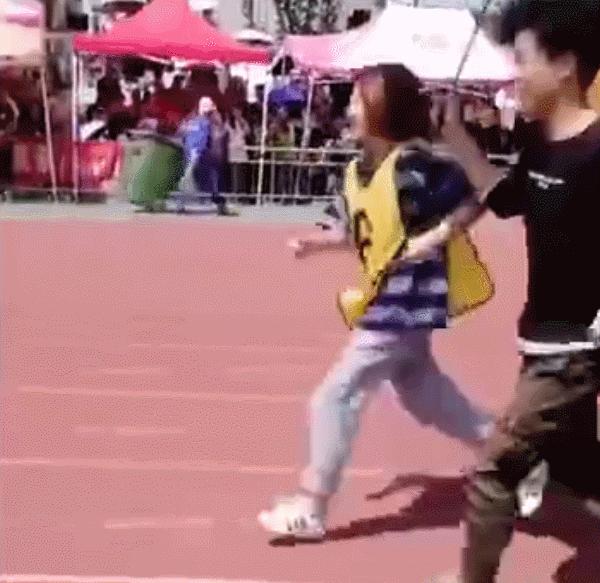 看哭了！中国大学男女比例失衡榜单，第一名真的太惨了……