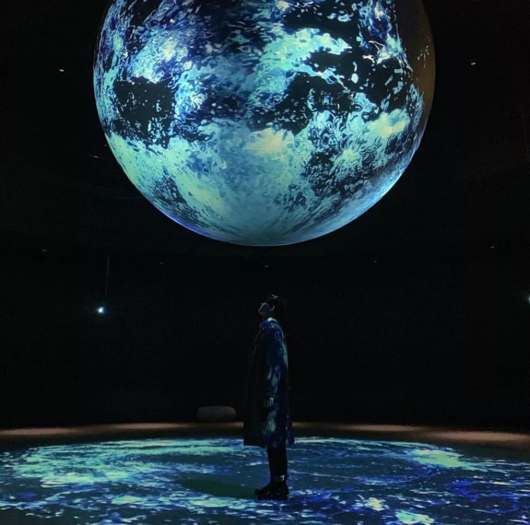 看惯了千篇一律,看惯了千篇一律的风景