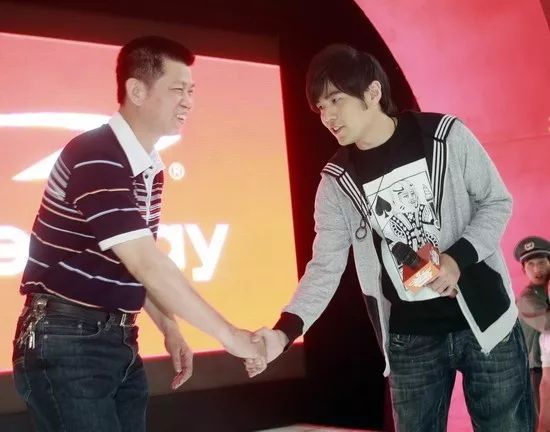 德尔惠运动鞋,德尔惠反季