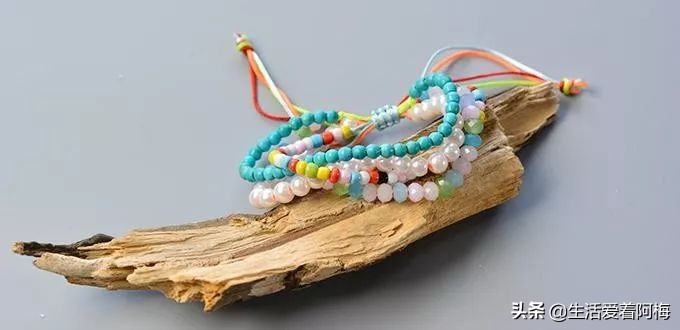 各种珠子串手链的教程,价值不菲的手链