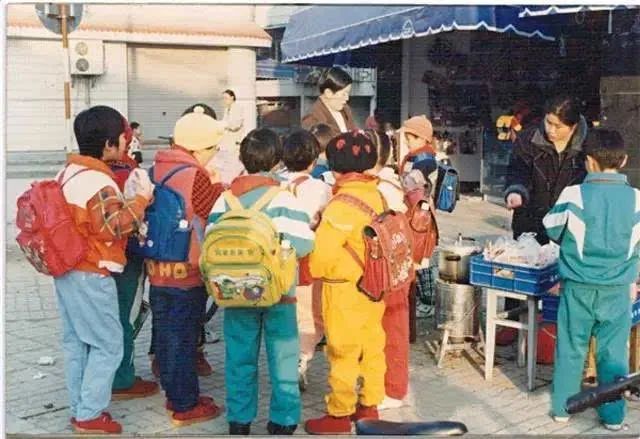 你从小爱往嘴里塞的奥利奥，是山寨货和黄梗之王