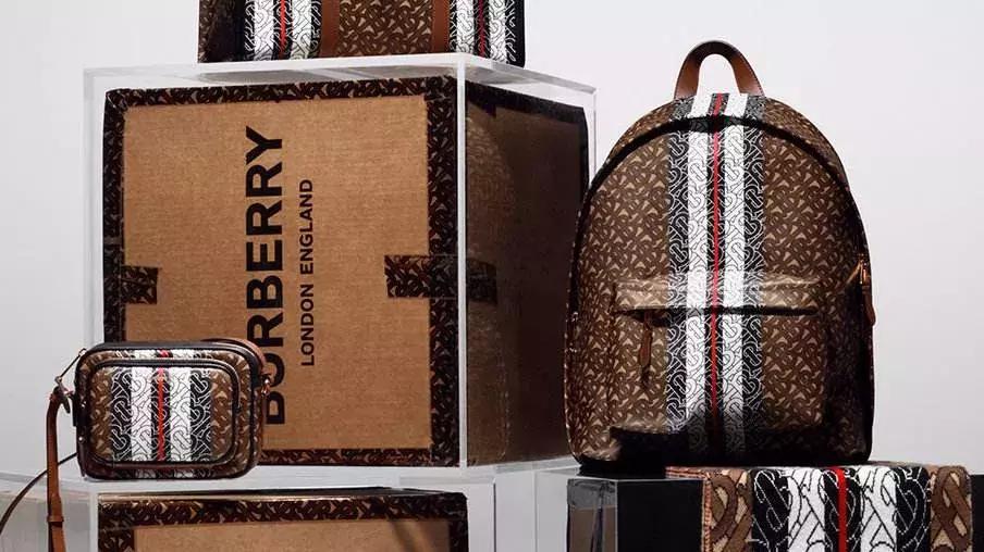 闺蜜买了个lv包,闺蜜新买房子邀我去做客